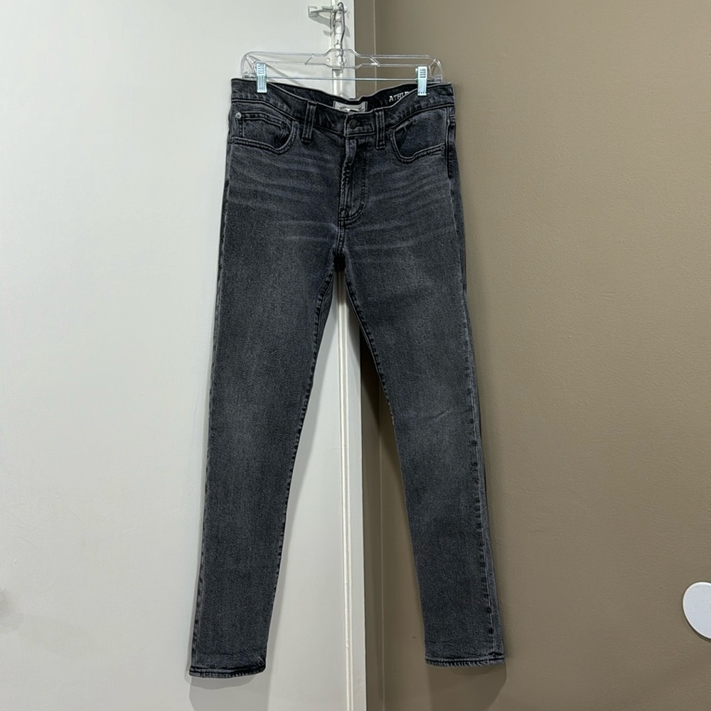 Madewell - Athletic Slim Jean